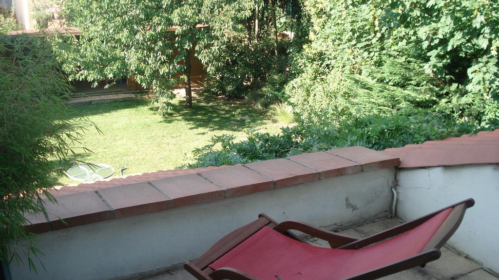 Le Murier Bed & Breakfast Toulouse Bilik gambar
